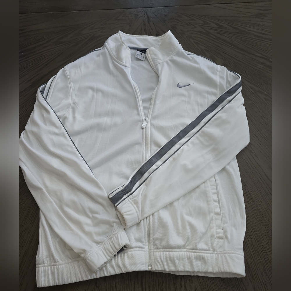 Nike White Track Jacket with Gray Stripes | Men’s Size M.   I#020